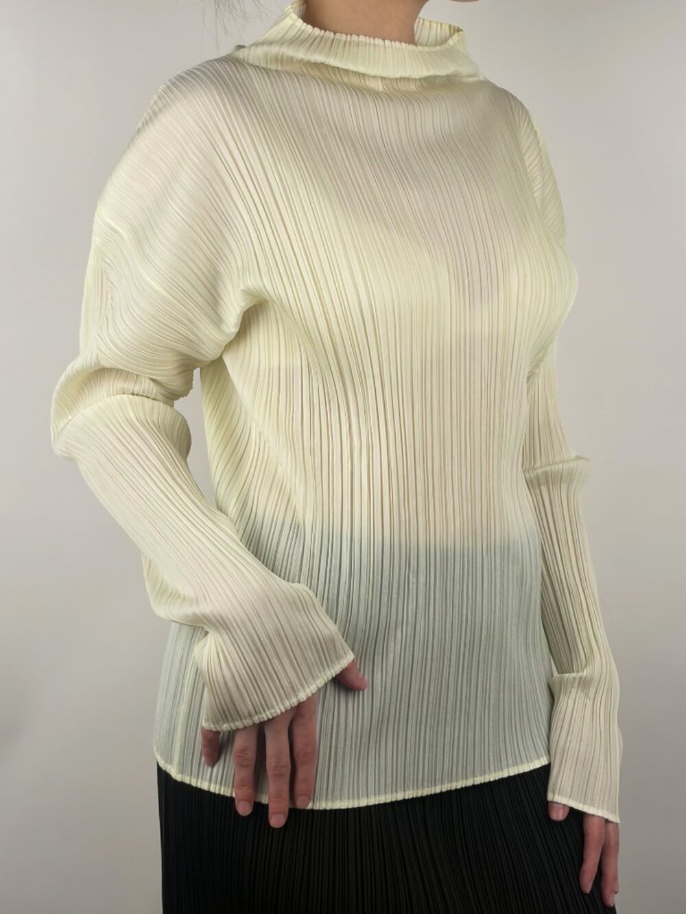 Issey Miyake Pleats Please 2000s Ivory Mock-Neck Long-Sleeve Top